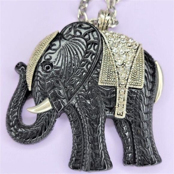 Rhinestone Black Elephant Pendant Necklace with matching Earrings - Picture 1 of 6